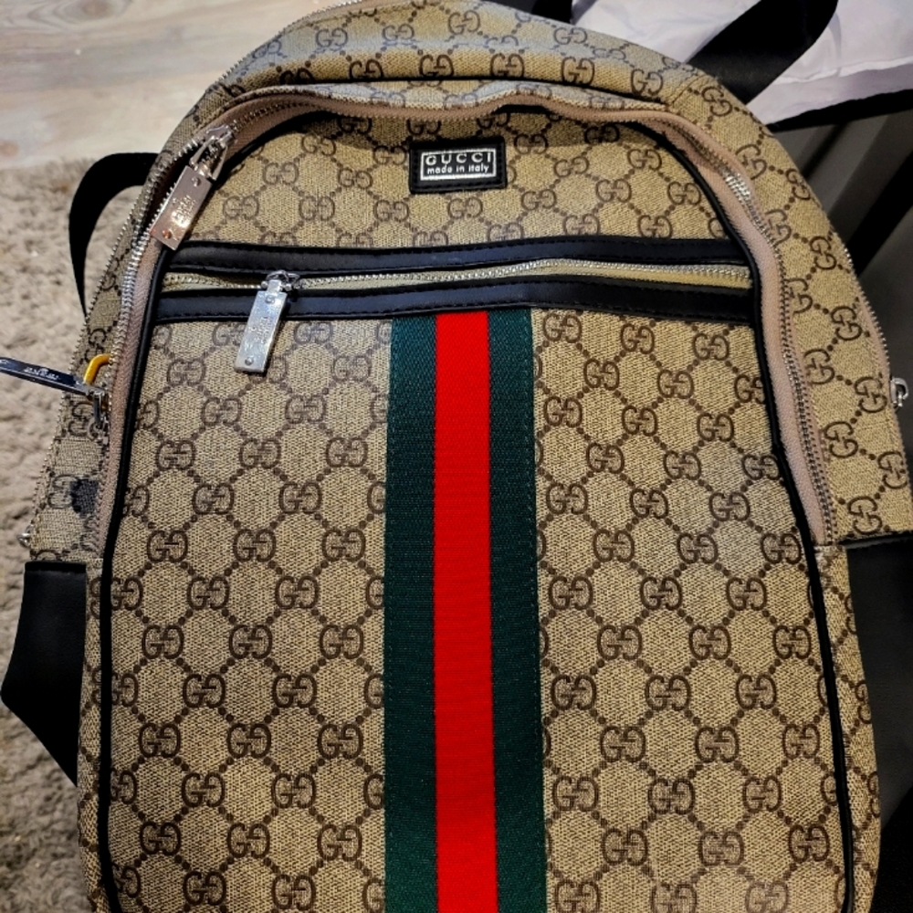 GUCCI BACK PACK